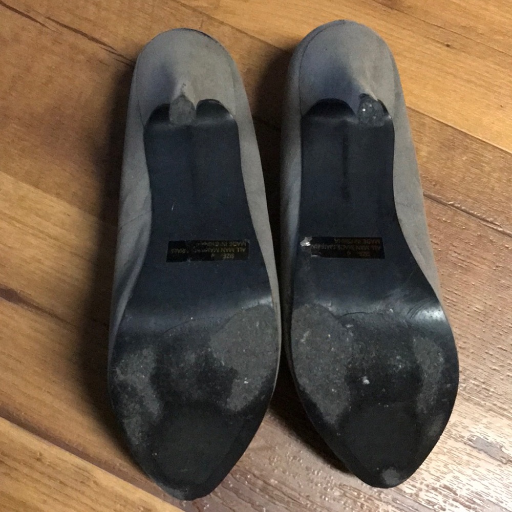 Pumps - Picture 5 of 6